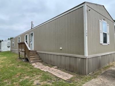 Mobile Home at 520 Happy Bear Trl Glen Heights, TX 75154