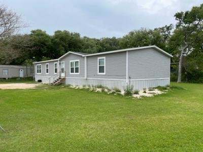 Mobile Home at 2902 Duncan Dr Oyster Creek, TX 77541