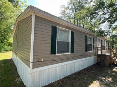Mobile Home at 821 Front St S Wynne, AR 72396