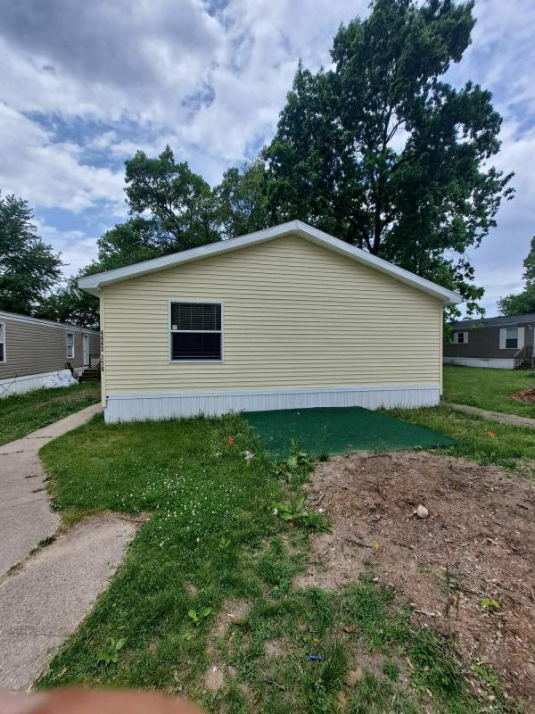 1984 REDMAN Mobile Home For Sale