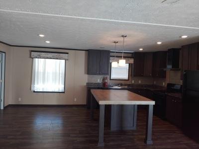 Mobile Home at 1001 Mayflower Road #361 South Bend, IN 46619