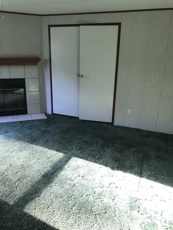 2000 Fleetwood Mobile Home For Sale Barnes Rd Canton, MS