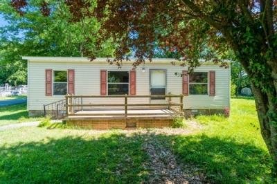 Mobile Home at 1201 Markham Ave Paducah, KY 42002