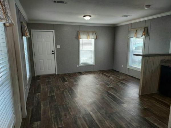 2022 Live Oak Homes Mobile Home For Rent