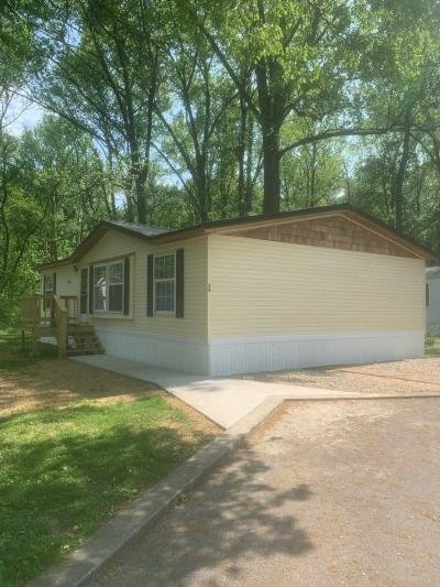 Mobile Home at 2250 N Tabortown St. Terre Haute, IN 47802