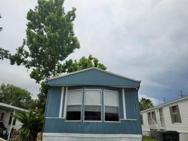 1990 CLAR Mobile Home For Sale