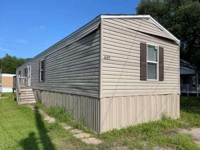 Mobile Home at 609 N 2nd St Richmond, TX 77469