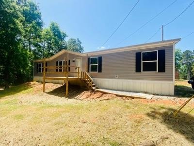 Mobile Home at 4450 County Road 201 Walnut, MS 38683