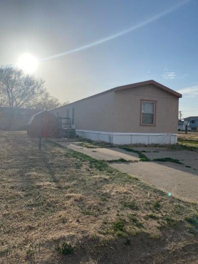 Mobile Home at 406 Kimberly Ln Lamar, CO 81052