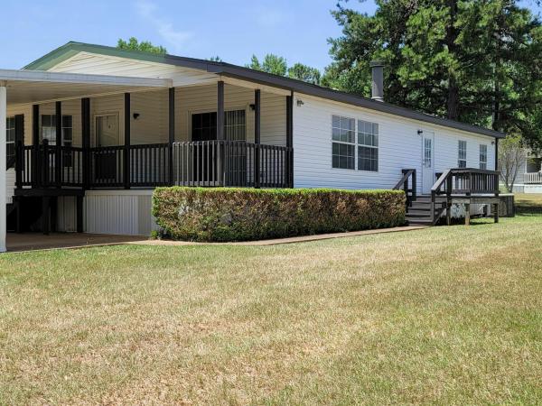 2001 Fleetwood Mobile Home For Rent