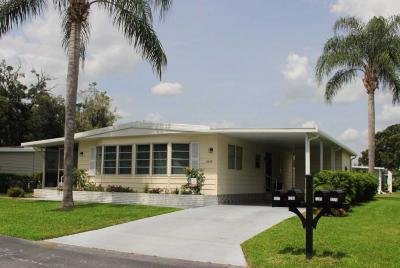 Mobile Home at 5257 Camelot Dr W Sarasota, FL 34233