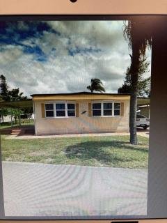 Photo 1 of 8 of home located at 4 Golf Drive Port St Lucie, FL 34952