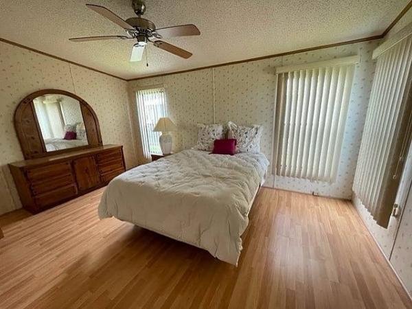 1989 PALM Mobile Home For Sale