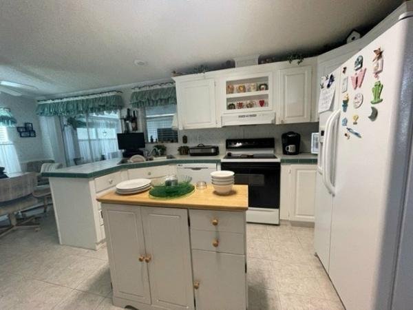 1996 PALM Mobile Home For Sale