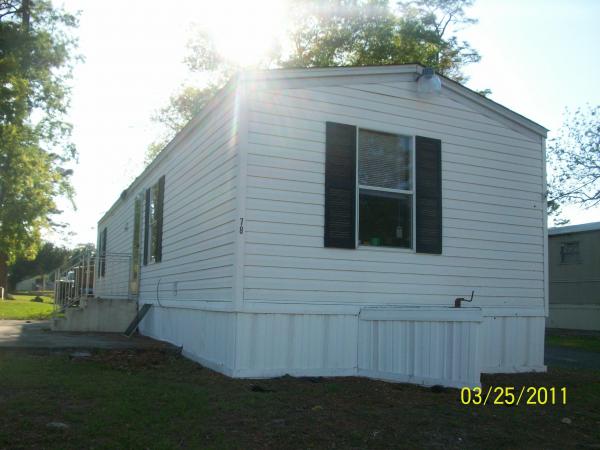 1999 Clayton Mobile Home For Rent