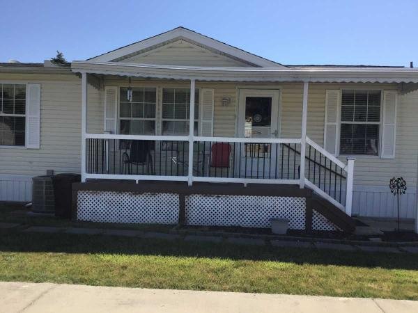 2002  Mobile Home For Sale