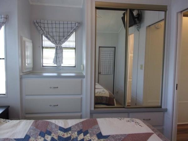 1988 CENT Mobile Home For Sale