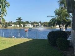 Photo 4 of 15 of home located at 1071 West Lakeview Drive Sebastian, FL 32958