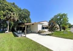 Photo 4 of 13 of home located at 14182 Bent Tree Ct. Orlando, FL 32826
