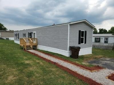 Mobile Home at 802 Ash Dr Winchester, KY 40391