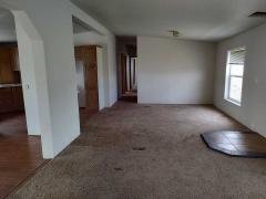 Photo 3 of 11 of home located at 2802 S 5th Ave # 40 Union Gap, WA 98903