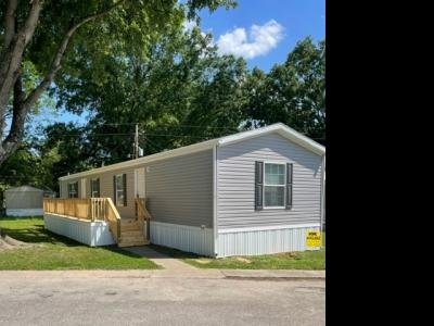Mobile Home at 304 Wilma Ave Lot#156 Louisville, KY 40229