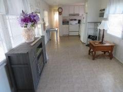 Photo 5 of 15 of home located at 8705 S. Tamiami Tr Unit # 97 Sarasota, FL 34238