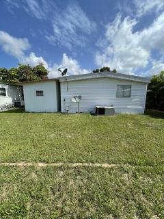 Photo 4 of 25 of home located at 7388 80th Terrace N Pinellas Park, FL 33781