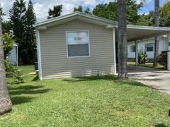 Photo 1 of 8 of home located at 352 Pridgeon Court Lakeland, FL 33813