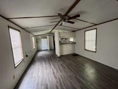 Photo 2 of 8 of home located at 352 Pridgeon Court Lakeland, FL 33813