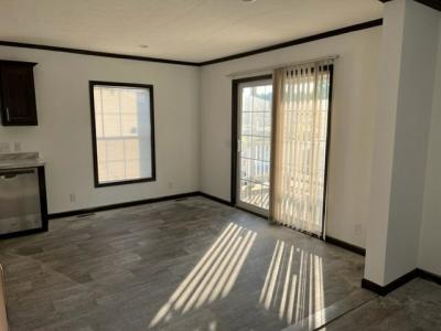 Photo 3 of 13 of home located at 121 Forest Meadow Drive Batavia, OH 45103