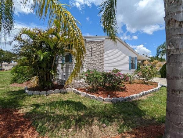 Photo 3 of 2 of home located at 126 Sycamore Ridge Lane Davenport, FL 33897