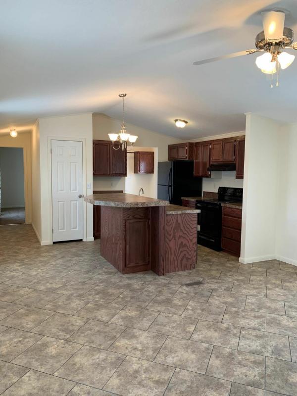 2017 ELLIOTT MANUFACTURED HOMES, INC. Mobile Home For Rent