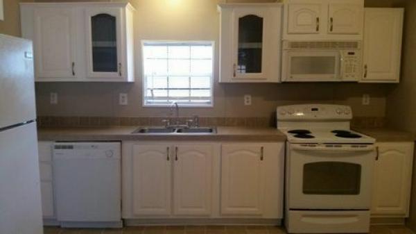 2006 CLAYTON Mobile Home For Rent