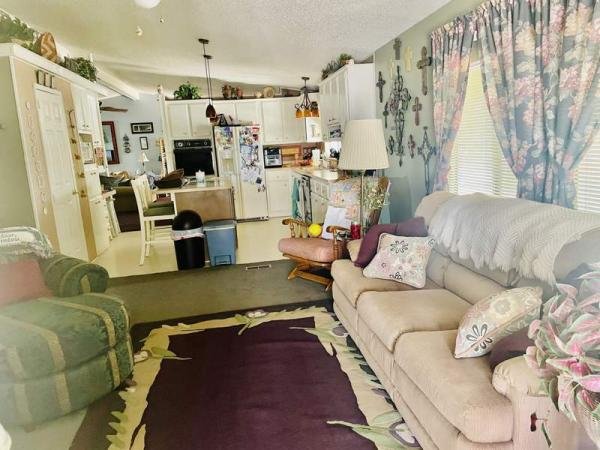 1989 HOME Mobile Home For Sale