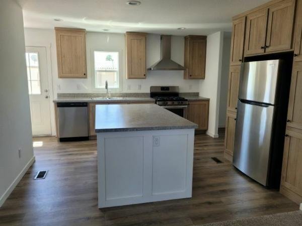 2022 Clayton - Buckeye AZ Mobile Home For Rent