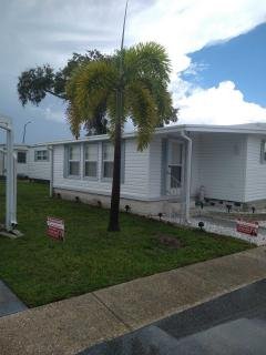 Photo 3 of 44 of home located at 9053 48th Ave N. , Saint Petersburg, FL 33708
