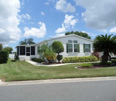 Mobile Home at 2415 Lakes Of Melbourne Drive. Melbourne, FL 32904
