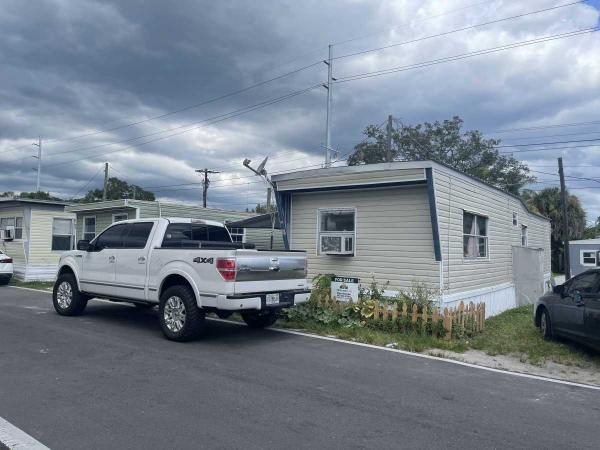 1985 Mobile Home For Sale