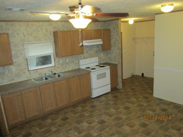 2007 clayton Mobile Home For Sale