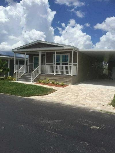 Mobile Home at 102 Cottonwood Lane Naples, FL 34112