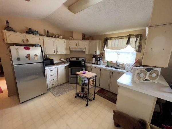 1993  Mobile Home For Sale