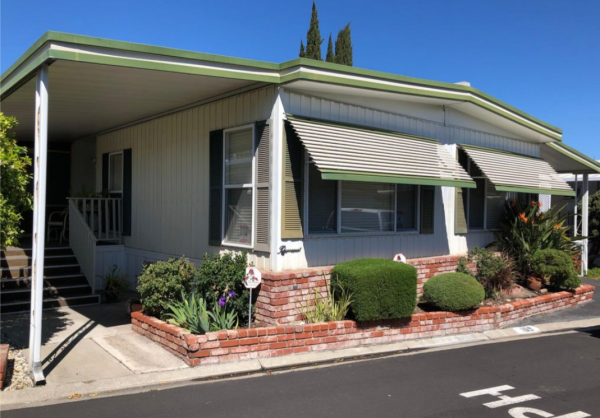 1968 Paramount Mobile Home For Rent