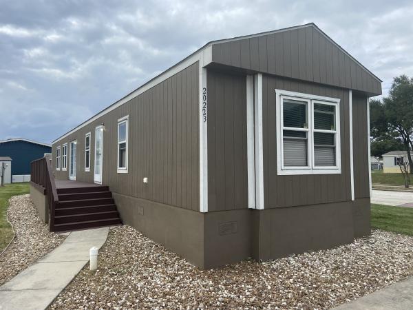 2013 Clayton Mobile Home For Sale