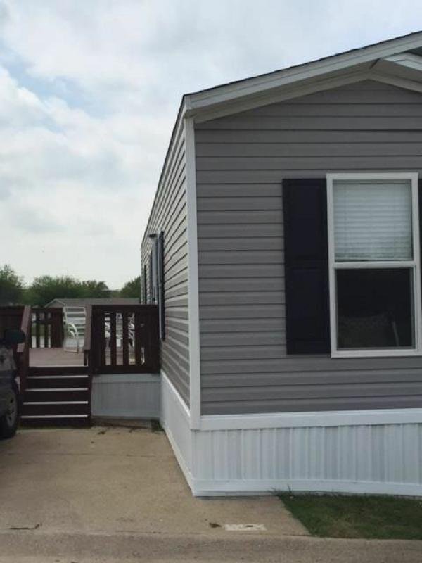2015 CMH MANUFACTURING INC Mobile Home For Sale