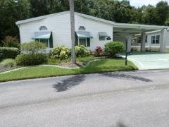Photo 2 of 20 of home located at 576 Tulip Circle E. Auburndale, FL 33823