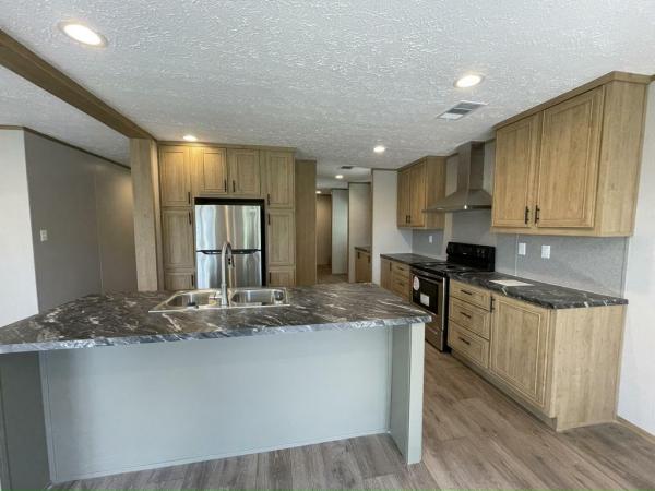 2022 Clayton - Waycross Mobile Home For Sale