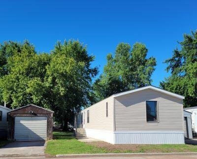 Mobile Home at 1331 Bellevue St  Lot 471 Green Bay, WI 54302