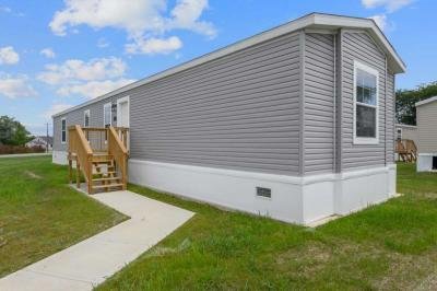 Mobile Home at 10 Appomatox Ct West Chester, OH 45069