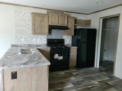 Mobile Home at 184 Quarry Hill Estates Akron, NY 14001